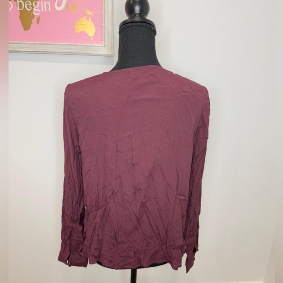 Tobi Front Tie Long Sleeve Lightweight Cardigan (M) - Picture 4 of 7